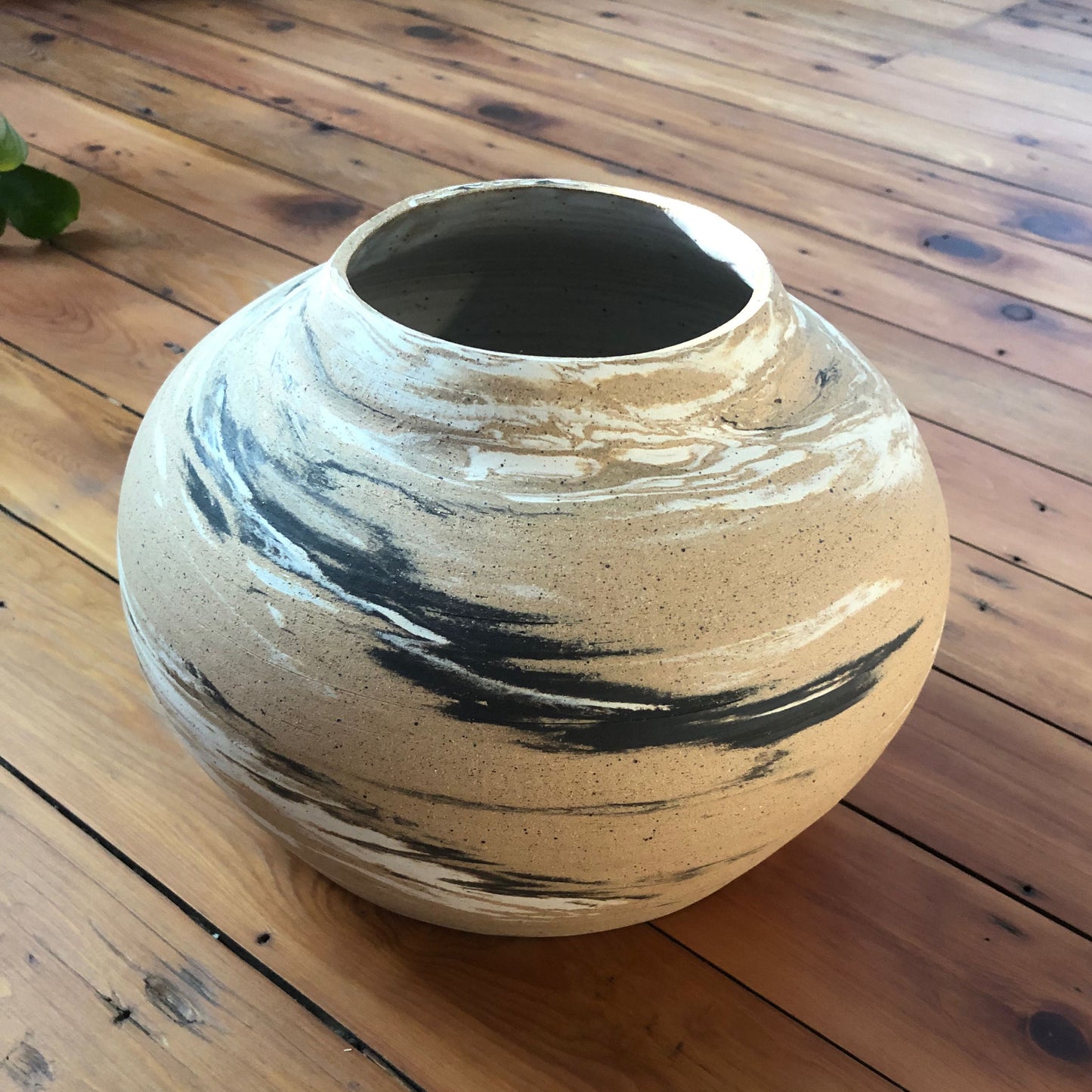 Rounded Marbled Vase