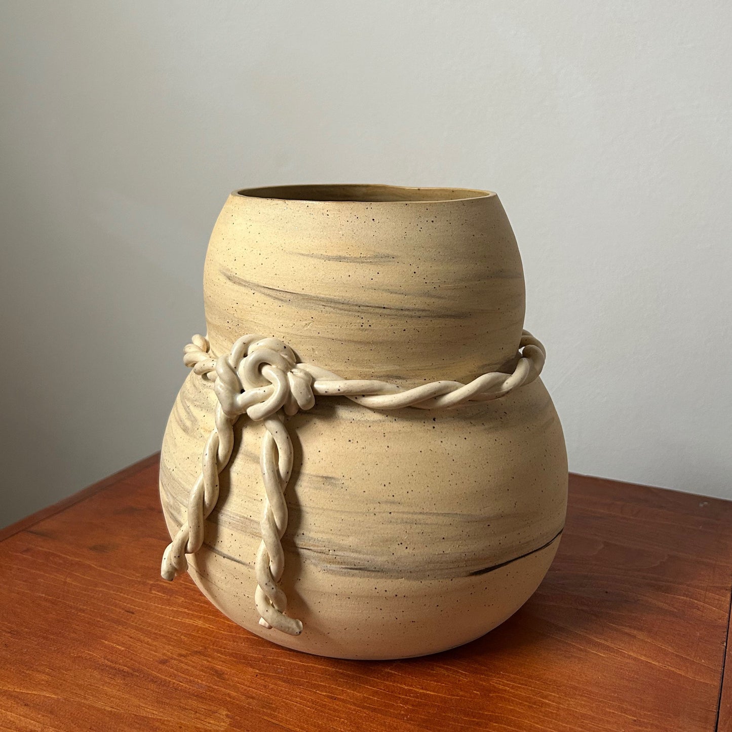 Rope Vase 012