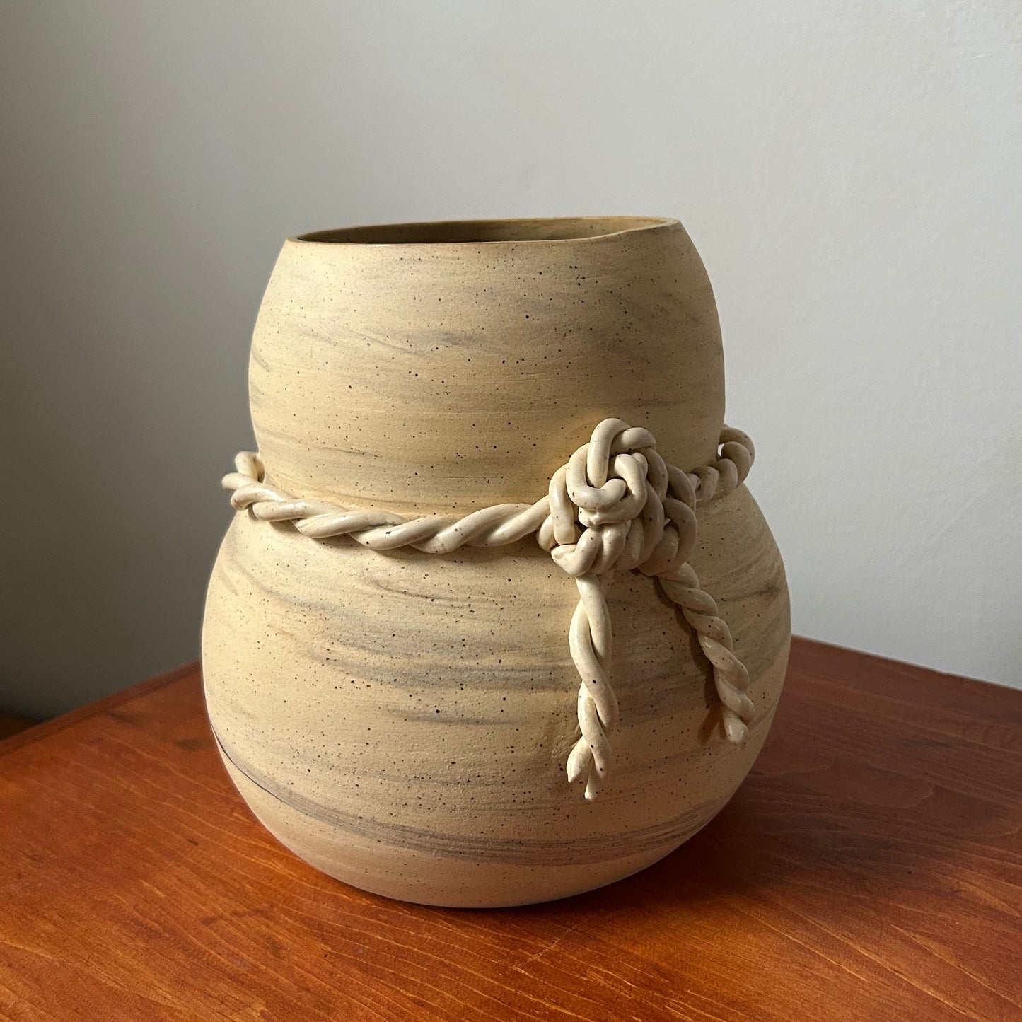 Rope Vase 012