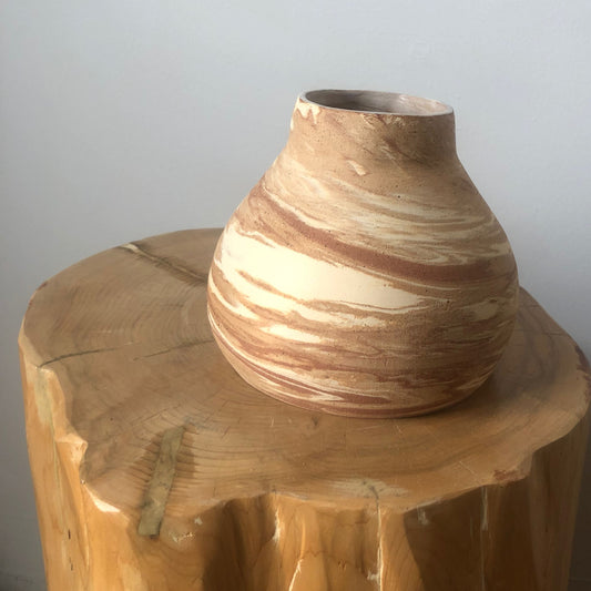 Marbled Curvy Vase